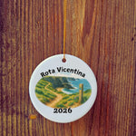 Basic version of Rota Vicentina ornament in front of wooden door.